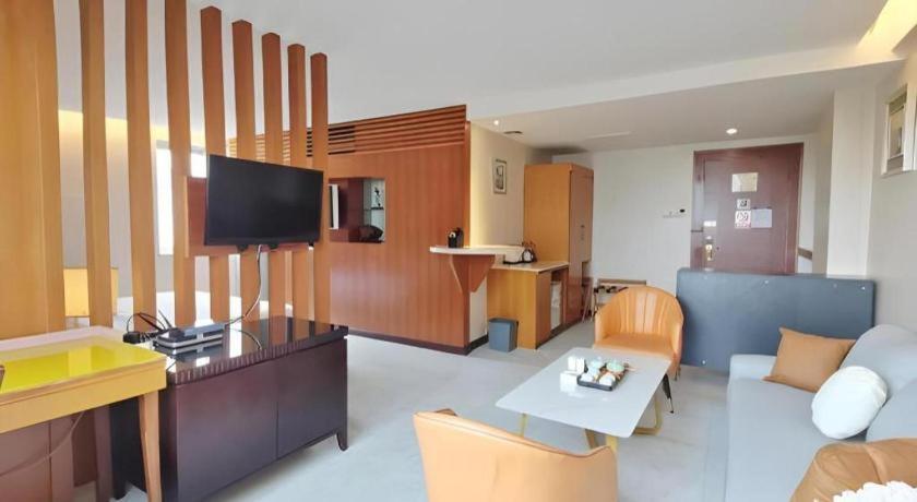 גואנגג'ואו Wings Hotel מראה חיצוני תמונה