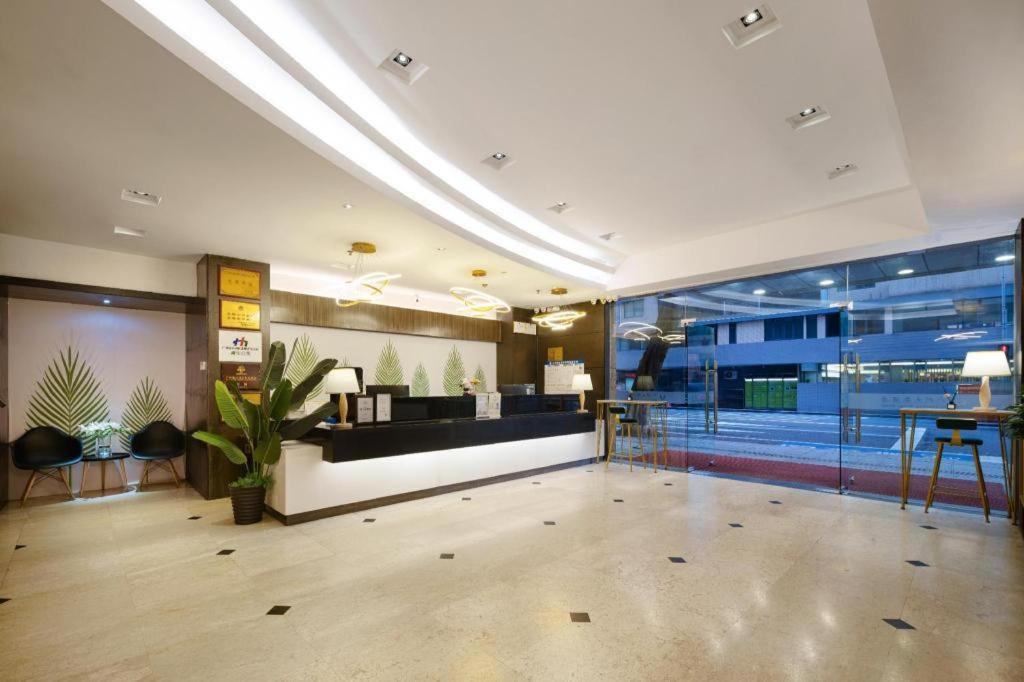 גואנגג'ואו Wings Hotel מראה חיצוני תמונה